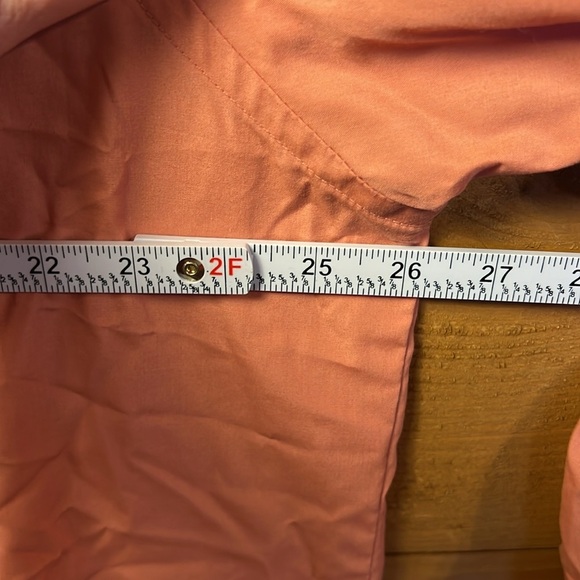 Van Heusen Poplin Mens Coral Button-Up Shirt 17 1/2 37/38 Tall Ling Sleeve Event - Picture 4 of 7